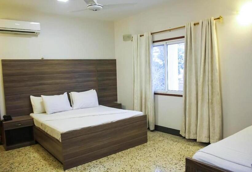 سوییت خانوادگی, Royal Fantasy