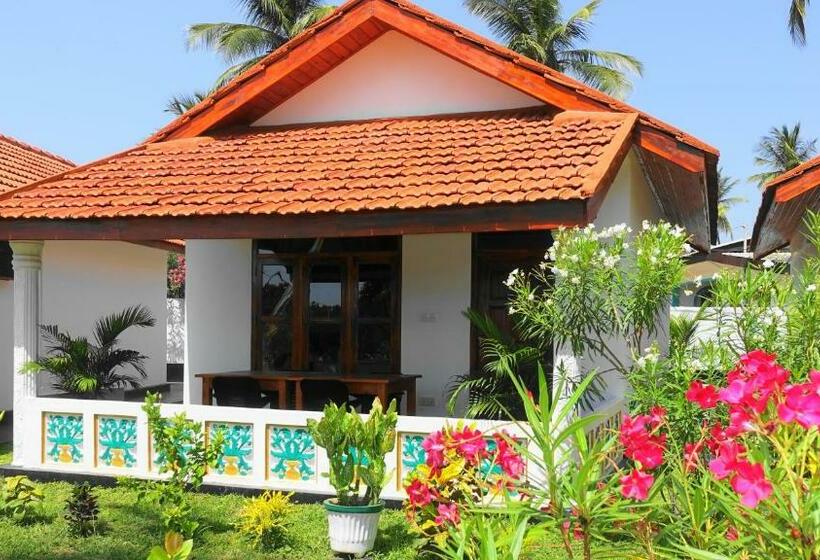 اتاق لوکس سه تخته, Regina Beach Bungalow