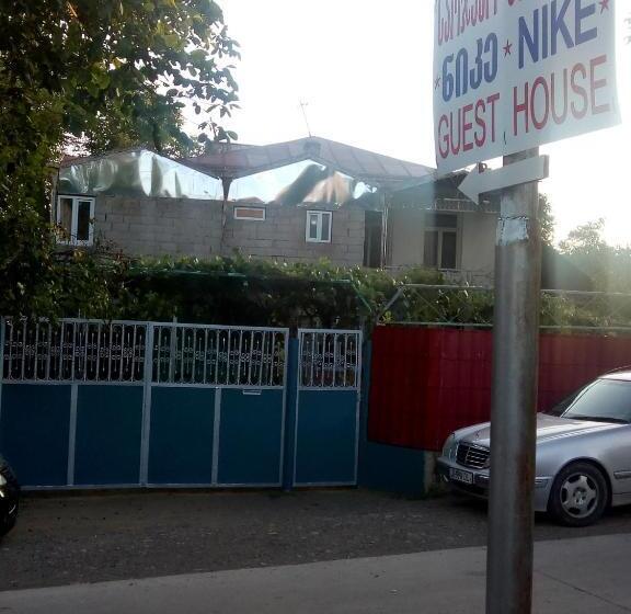 اتاق استاندارد با سرویس بهداشتی مشترک, Guest House Nike