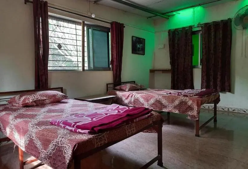 Deluxe-huone, Vidya Konkan Agro Tourism