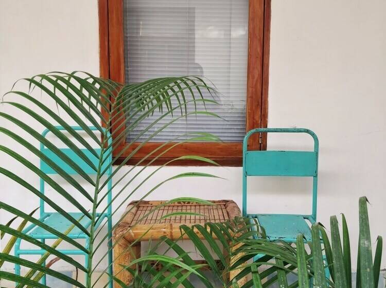 اتاق لوکس, Clandestino Hostel Canggu