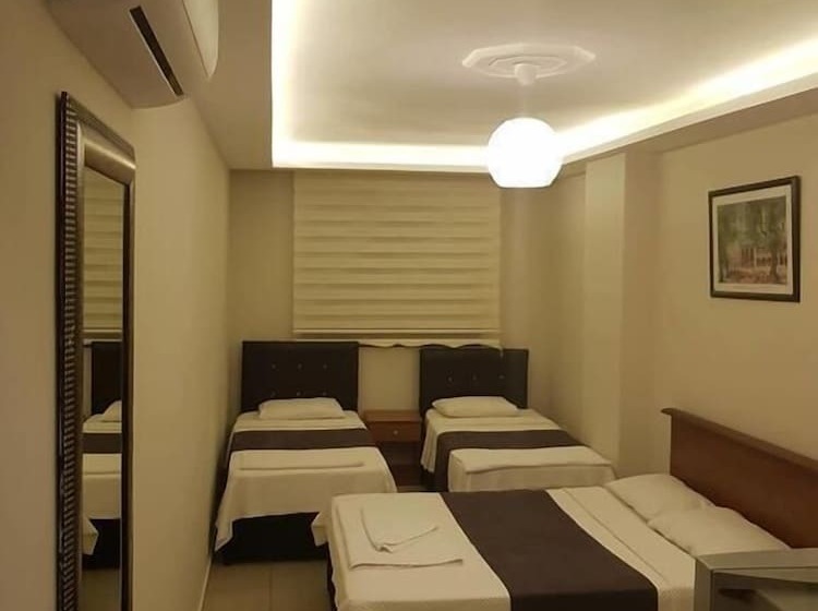 חדר סטנדרט לארבעה, Feryil Centrum