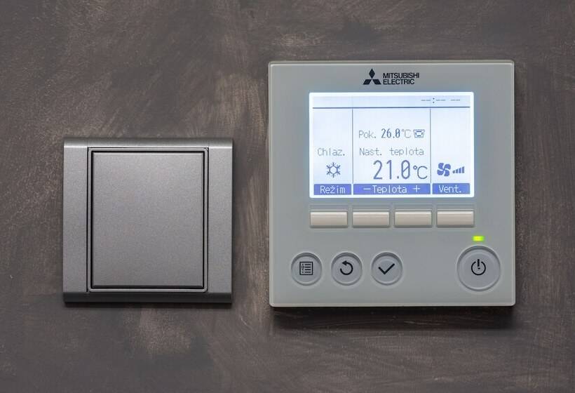 דירת חדר דלוקס, Grand