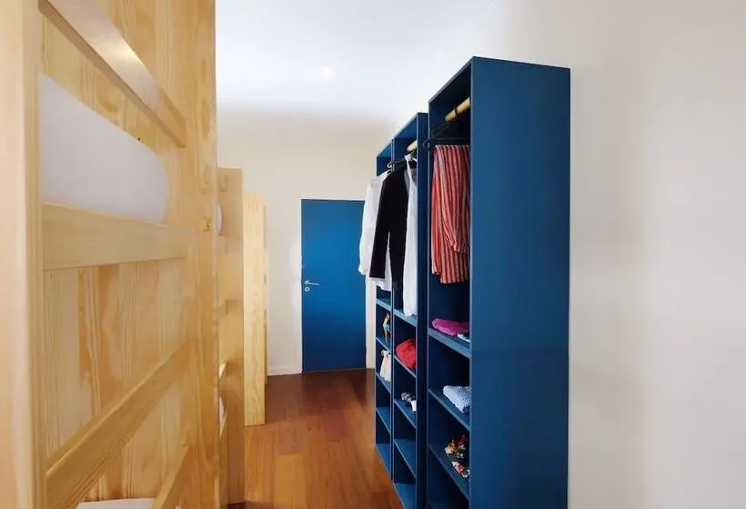 تختخواب در اتاق مشترک, Innesposende Sports Hostel