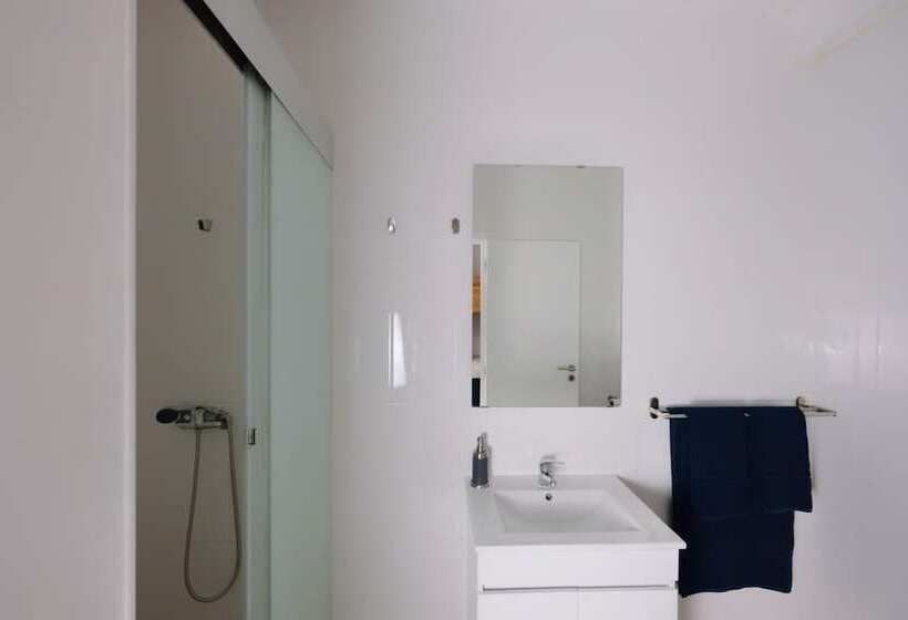 공동 객실, Innesposende Sports Hostel