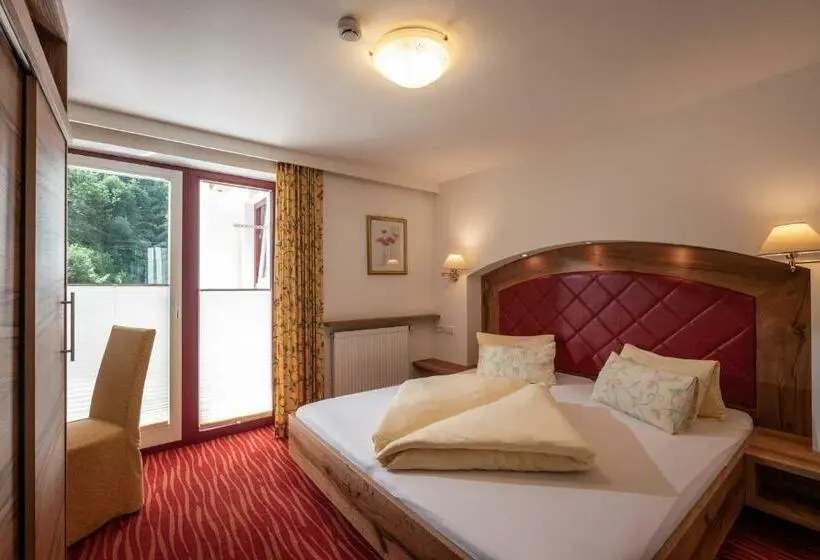 اتاق استاندارد با بالکن, Alpenrose Hotel Garni