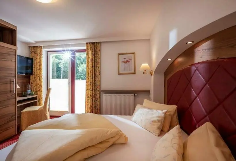 اتاق استاندارد با بالکن, Alpenrose Hotel Garni