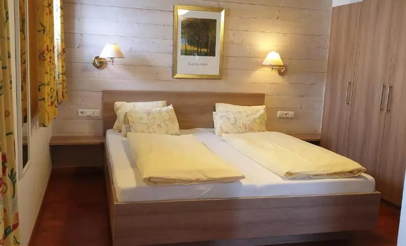 اتاق استاندارد, Alpenrose Hotel Garni