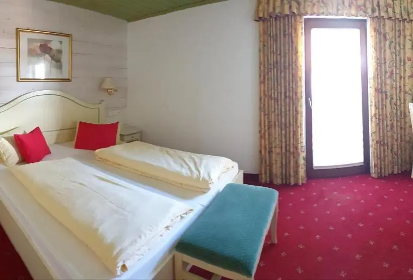 اتاق استاندارد, Alpenrose Hotel Garni