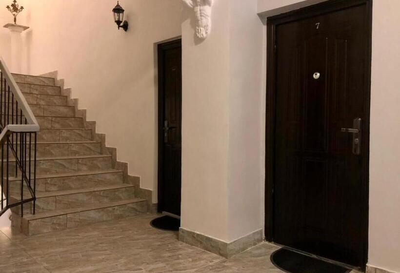 اتاق استاندارد چهار تخته, Aparthotel In Alaverdi