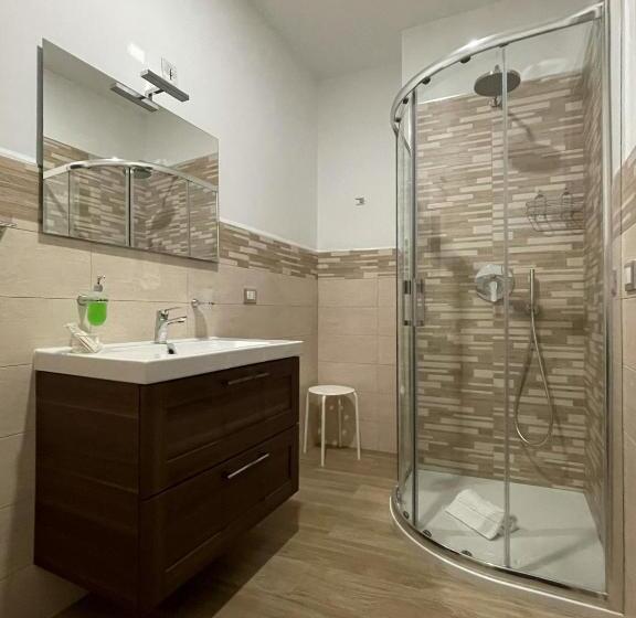 Pokój Standard Łóżko King Size, La Quercia