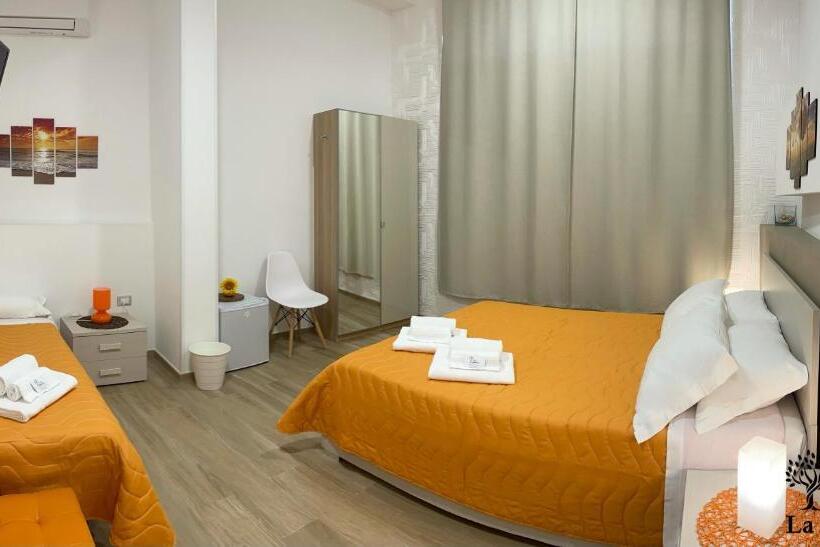 Pokój Standard Trzyosobowy, La Quercia