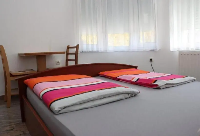 اتاق استاندارد, Rooms & Apartment Jozić