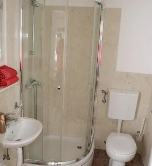 اتاق استاندارد, Rooms & Apartment Jozić