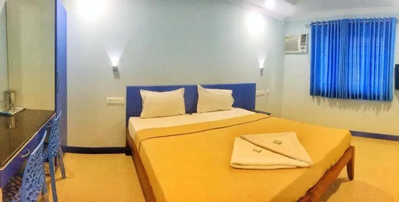 デラックスルーム, Kalluvalappil Holiday Inn