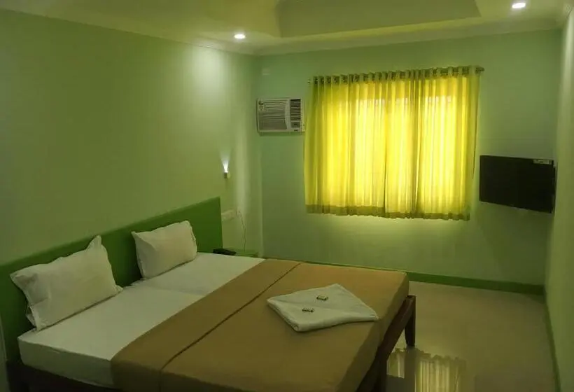 デラックスルーム, Kalluvalappil Holiday Inn