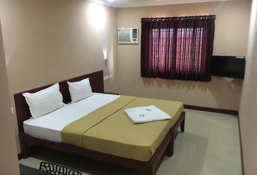 デラックスルーム, Kalluvalappil Holiday Inn