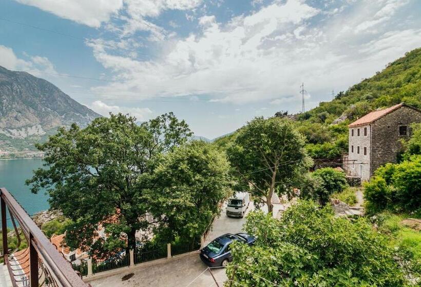 اتاق لوکس با چشم‌انداز دریا, Apartments Sopot