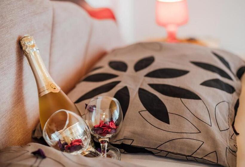 اتاق لوکس با بالکن, Apartments Sopot