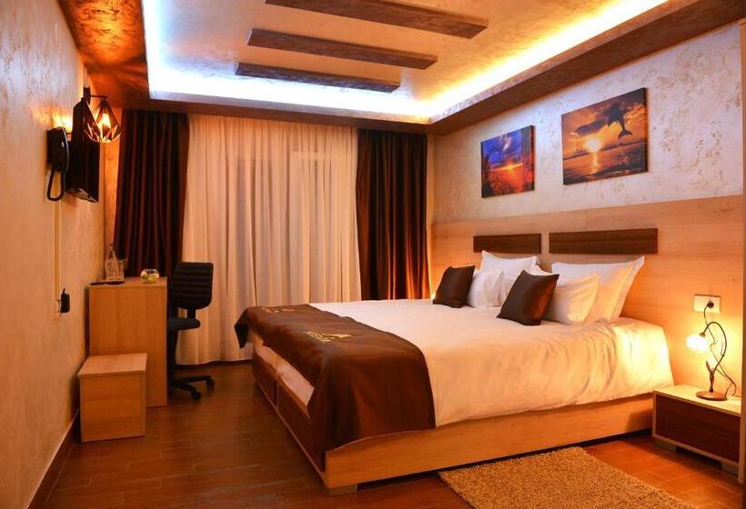 اتاق استاندارد, Restaurant & Apartments & Rooms Avenia