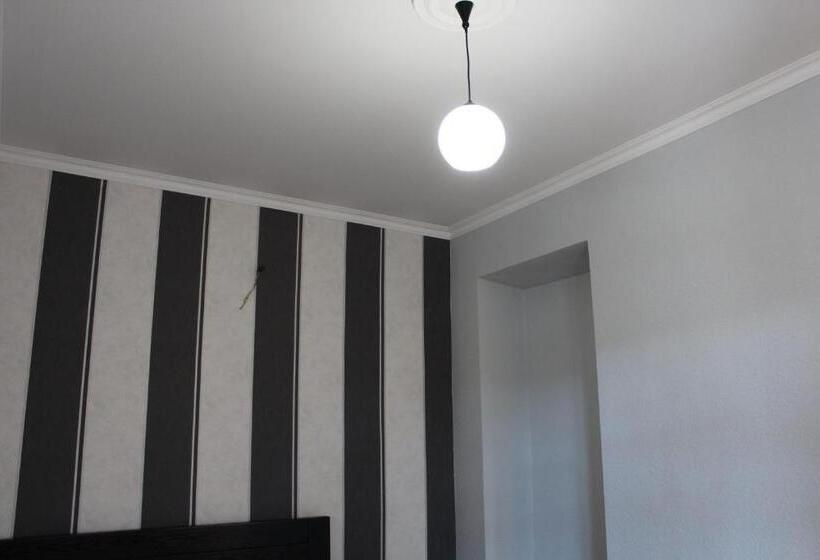 اتاق اکونومی, Guest House Stefanos