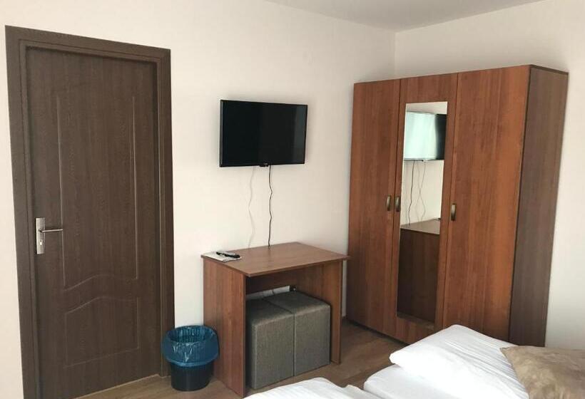اتاق استاندارد با تراس, Pensiunea Granada