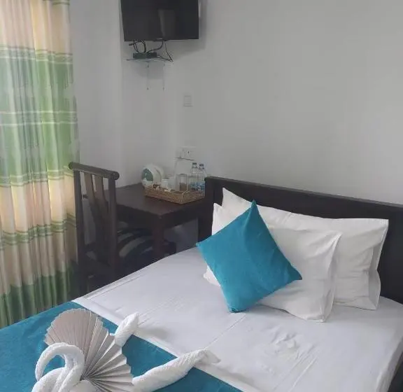 Pokój Standard Trzyosobowy, Ella Zenith View