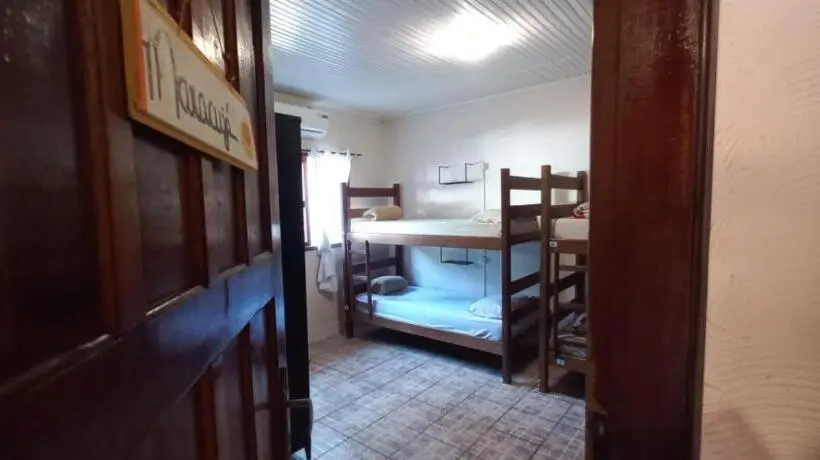 ルームシェアのワンベッド, Mahalo Hostel