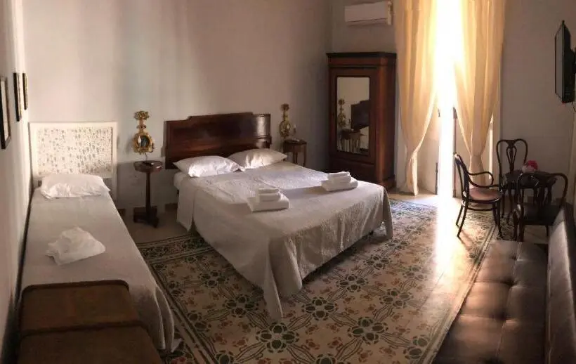 スタンダードトリプルルーム, Borgo Civico 10