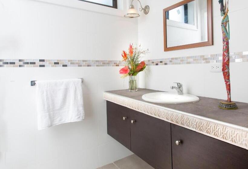 اتاق استاندارد با چشمانداز باغ, Airport Costa Rica B&b