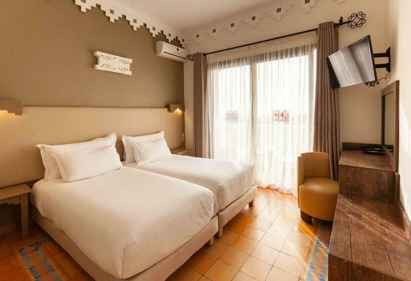 스탠다드 룸 바다 전망, Borjs Hotel Suites & Spa