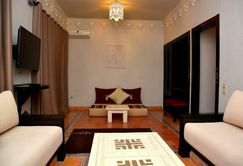 جناح, Borjs Hotel Suites & Spa