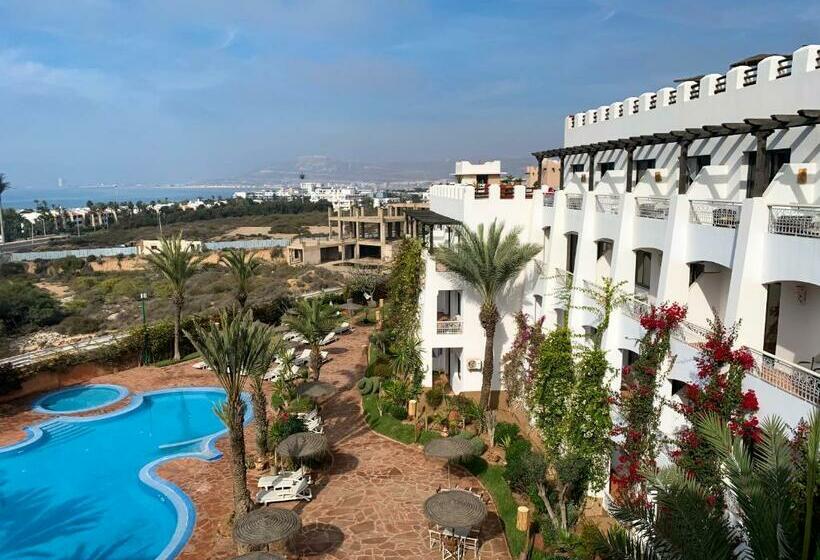 غرفة قياسية مطلّة علي البحر, Borjs Hotel Suites & Spa