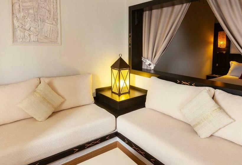 جناح سينيور, Borjs Hotel Suites & Spa