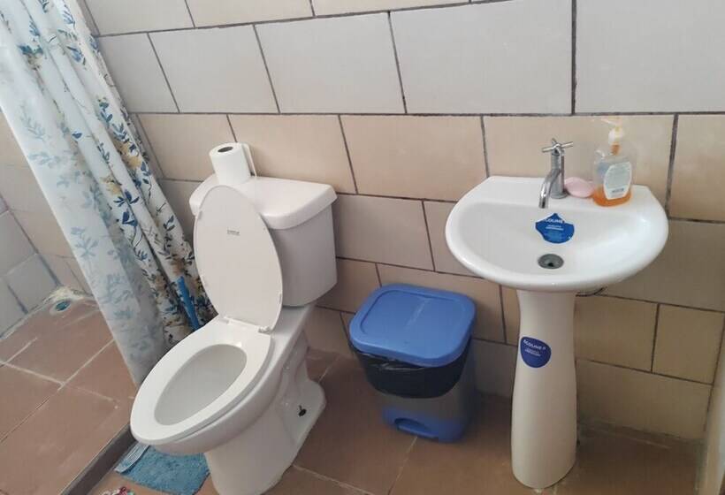 Трехместный Номер Комфорт, Hostel Marisol