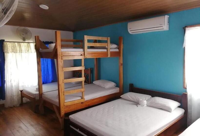 スーペリアファミリールーム, Hostel Marisol