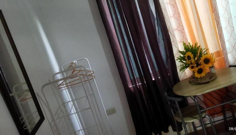 اتاق استاندارد, Hostel Marisol