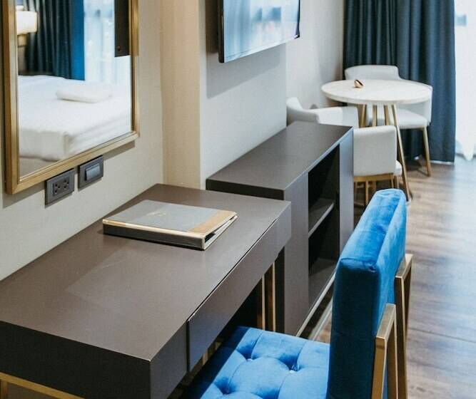 Superior Oda, Pvl Suites