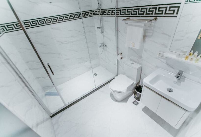 Junior Süit, Pvl Suites