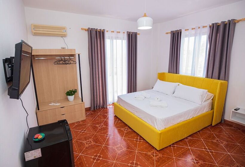 חדר סטנדרט עם מרפסת, Villa Gaudium