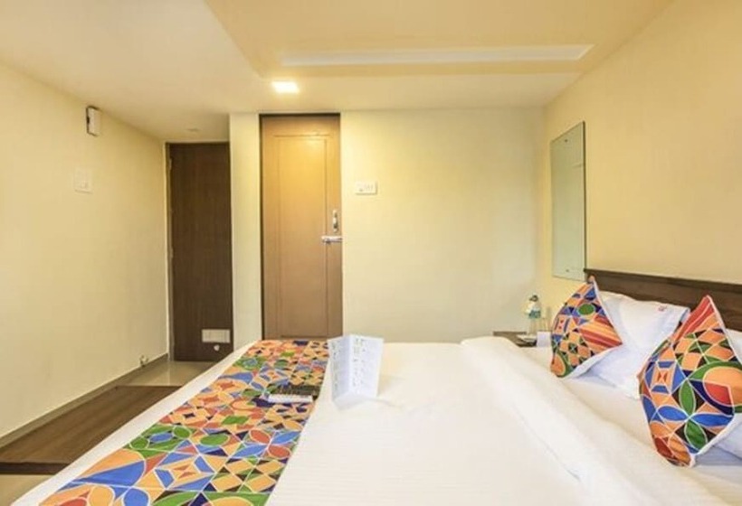 اتاق لوکس, Fabexpress Silver Lake   Nr Bkc