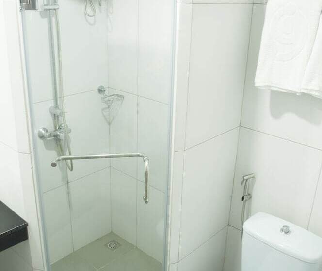 Номер Deluxe, Studio 89 Katipunan Qc