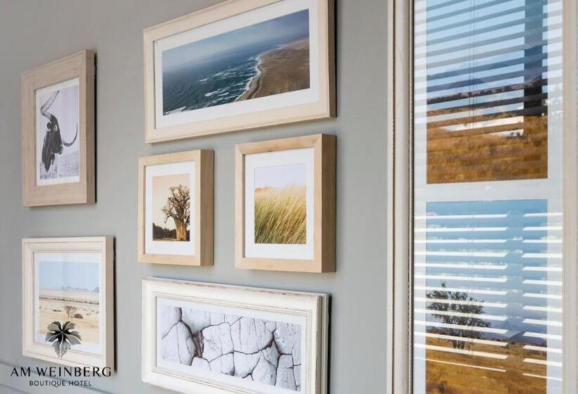 اتاق استاندارد با بالکن, The Weinberg Windhoek