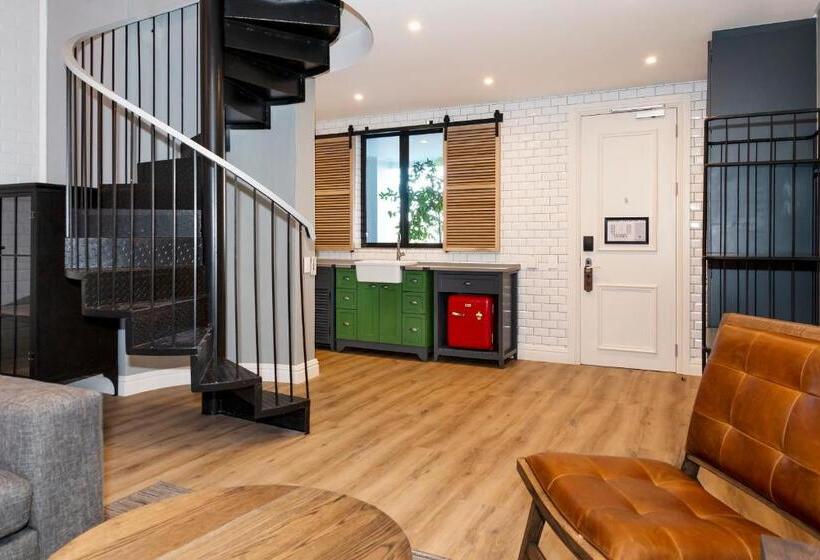 آپارتمان 1 خوابه, The Weinberg Windhoek