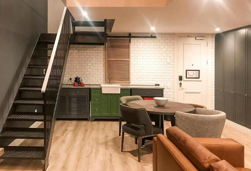 اتاق استاندارد, The Weinberg Windhoek