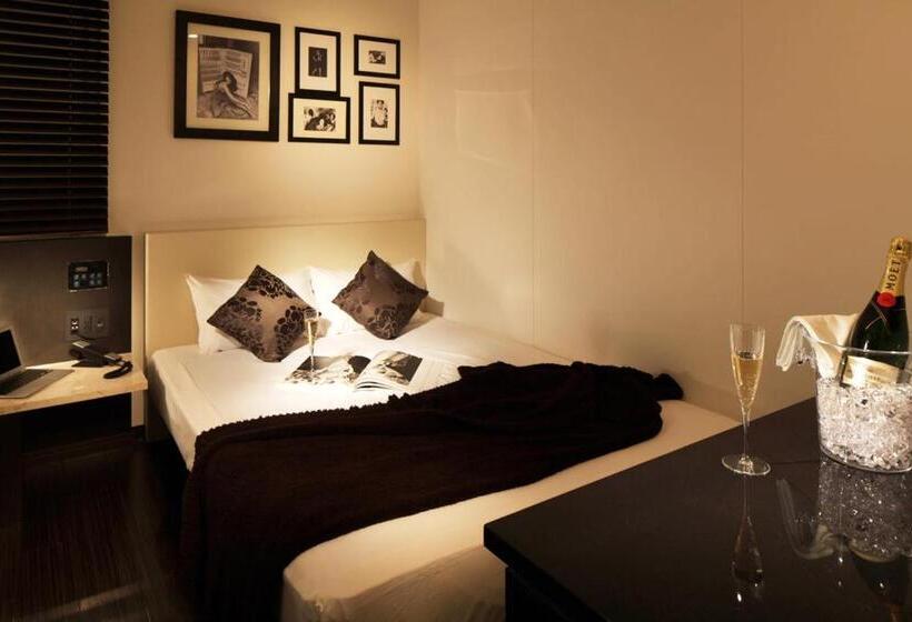 اتاق اکونومی, Uno Nishikawaguchi Nishiguchi