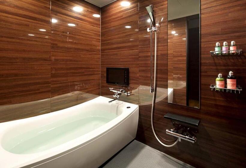 اتاق استاندارد, Uno Nishikawaguchi Nishiguchi