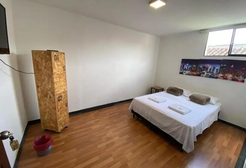Economy Kamer, Les Balcons Hostel