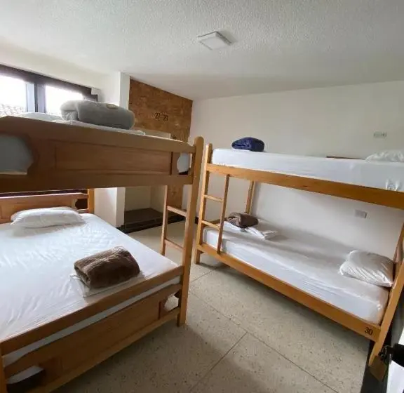 Bed in een Gedeelde Kamer, Les Balcons Hostel