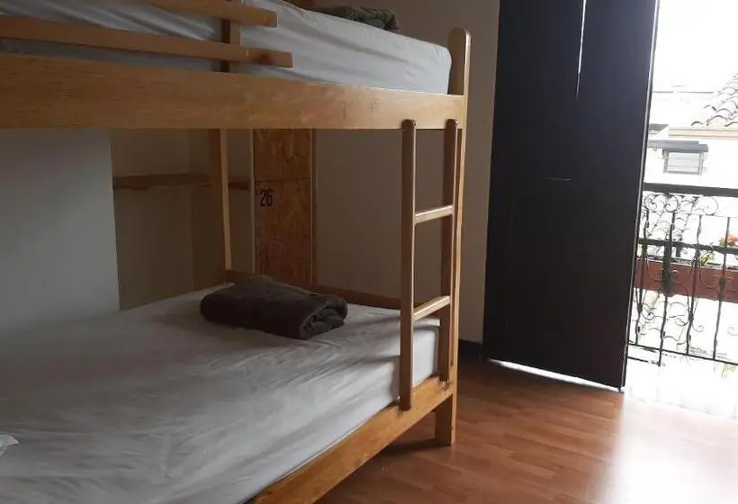 Standaardkamer met Balkon, Les Balcons Hostel